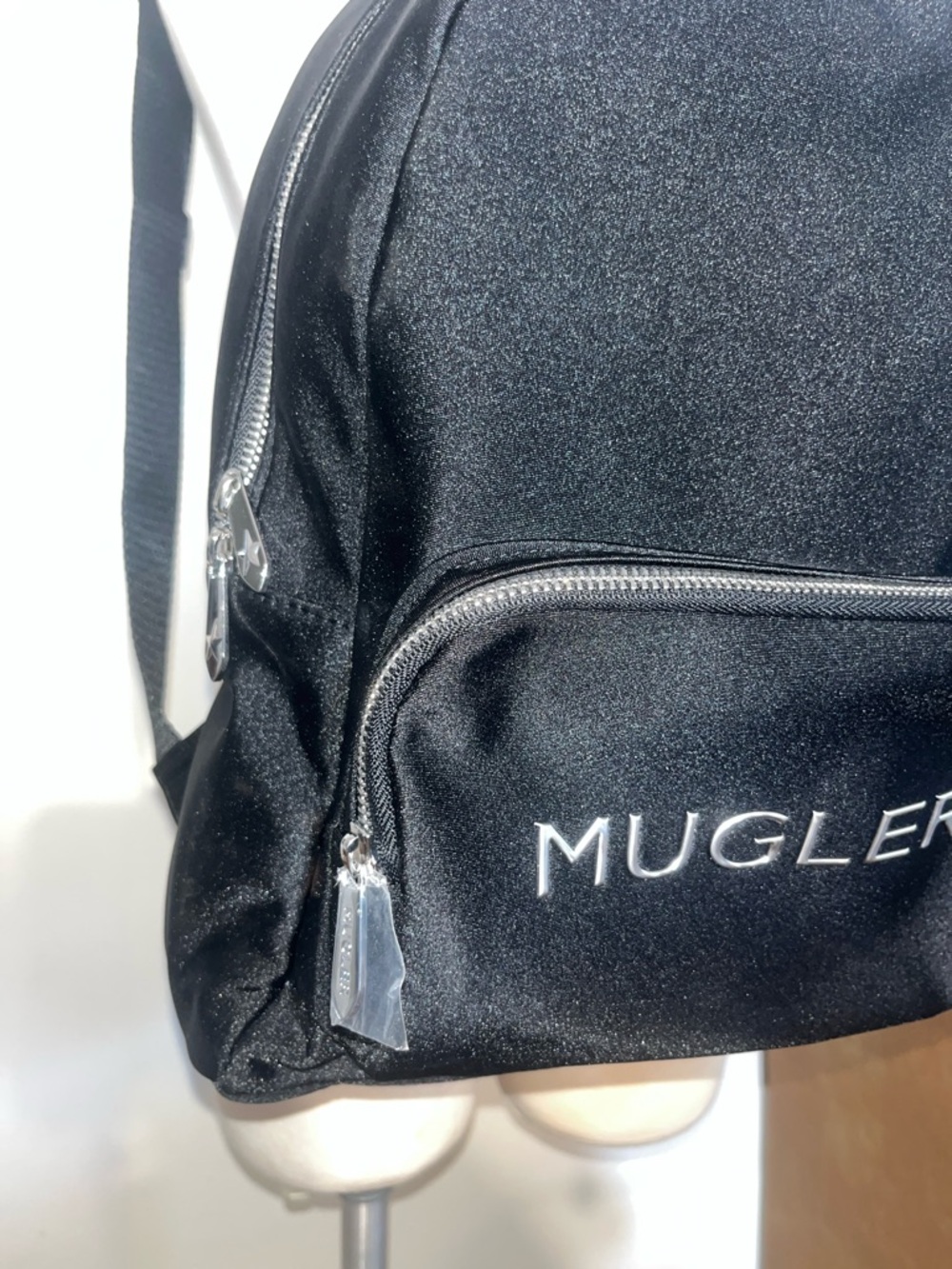 Mugler - Picture 2 of 13